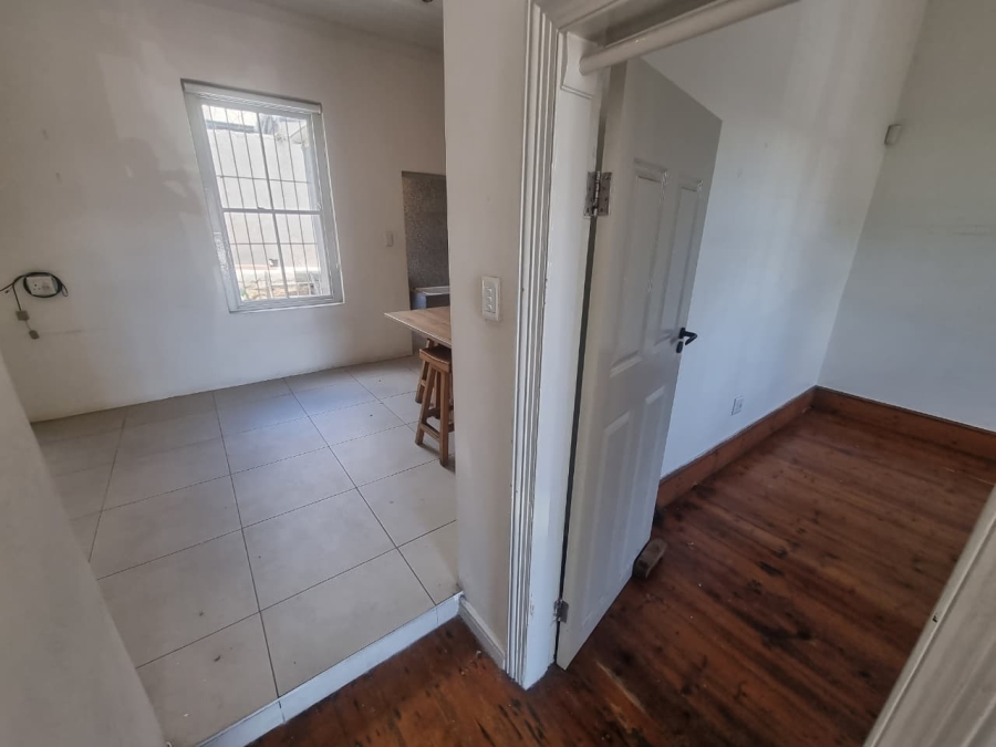 To Let 3 Bedroom Property for Rent in Woodstock Western Cape